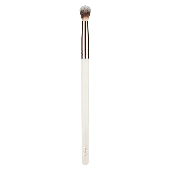 MUA LARGE FLUFY BLENDING BRUSH WITH HOLO BOX